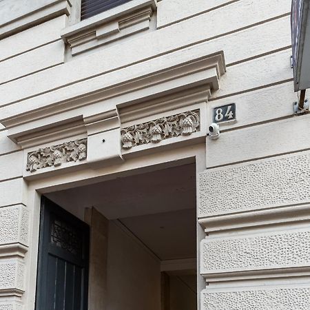 Luxury Apartment - Near Stazione Centrale ミラノ エクステリア 写真