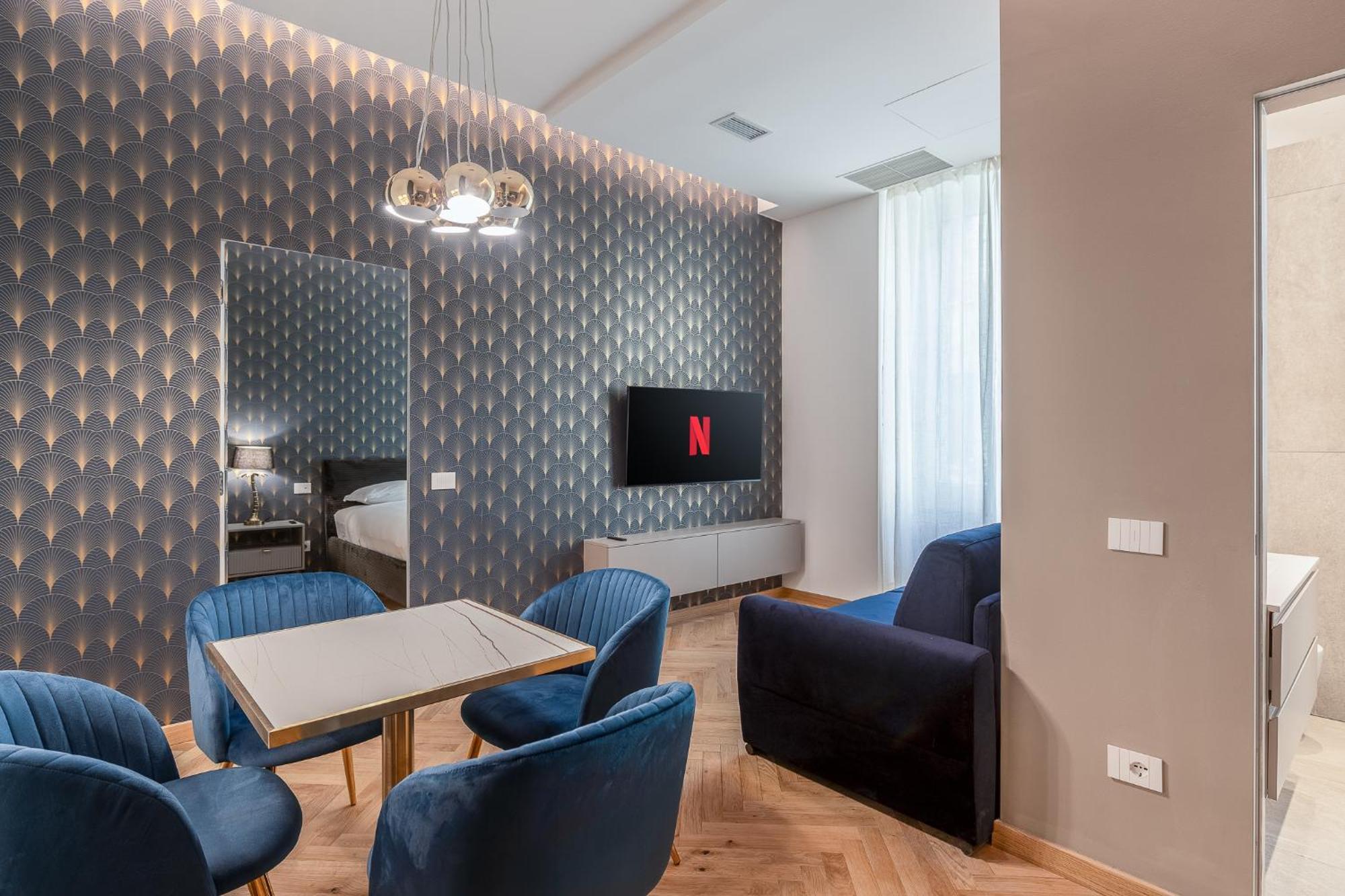 Luxury Apartment - Near Stazione Centrale ミラノ エクステリア 写真