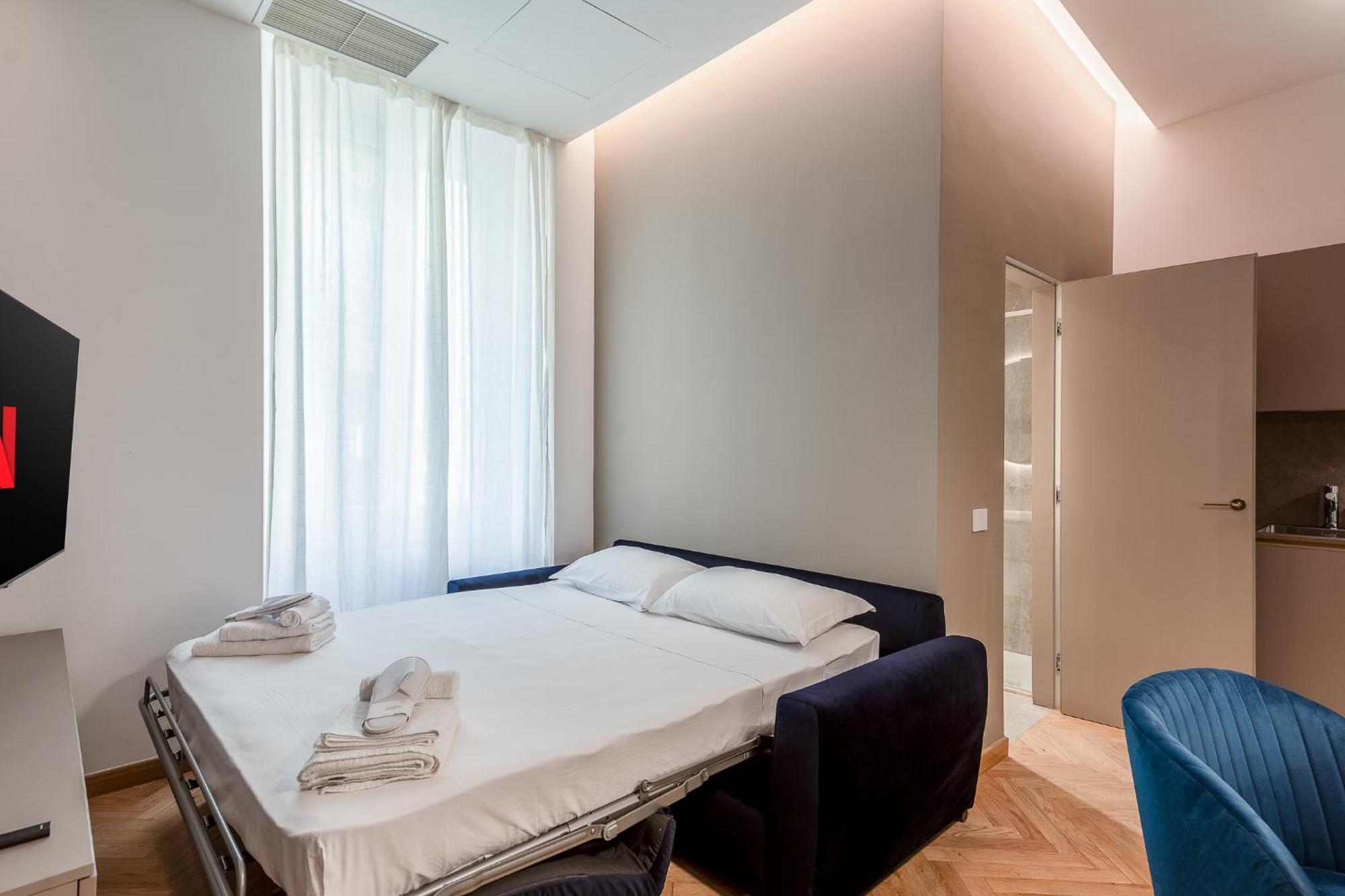 Luxury Apartment - Near Stazione Centrale ミラノ エクステリア 写真