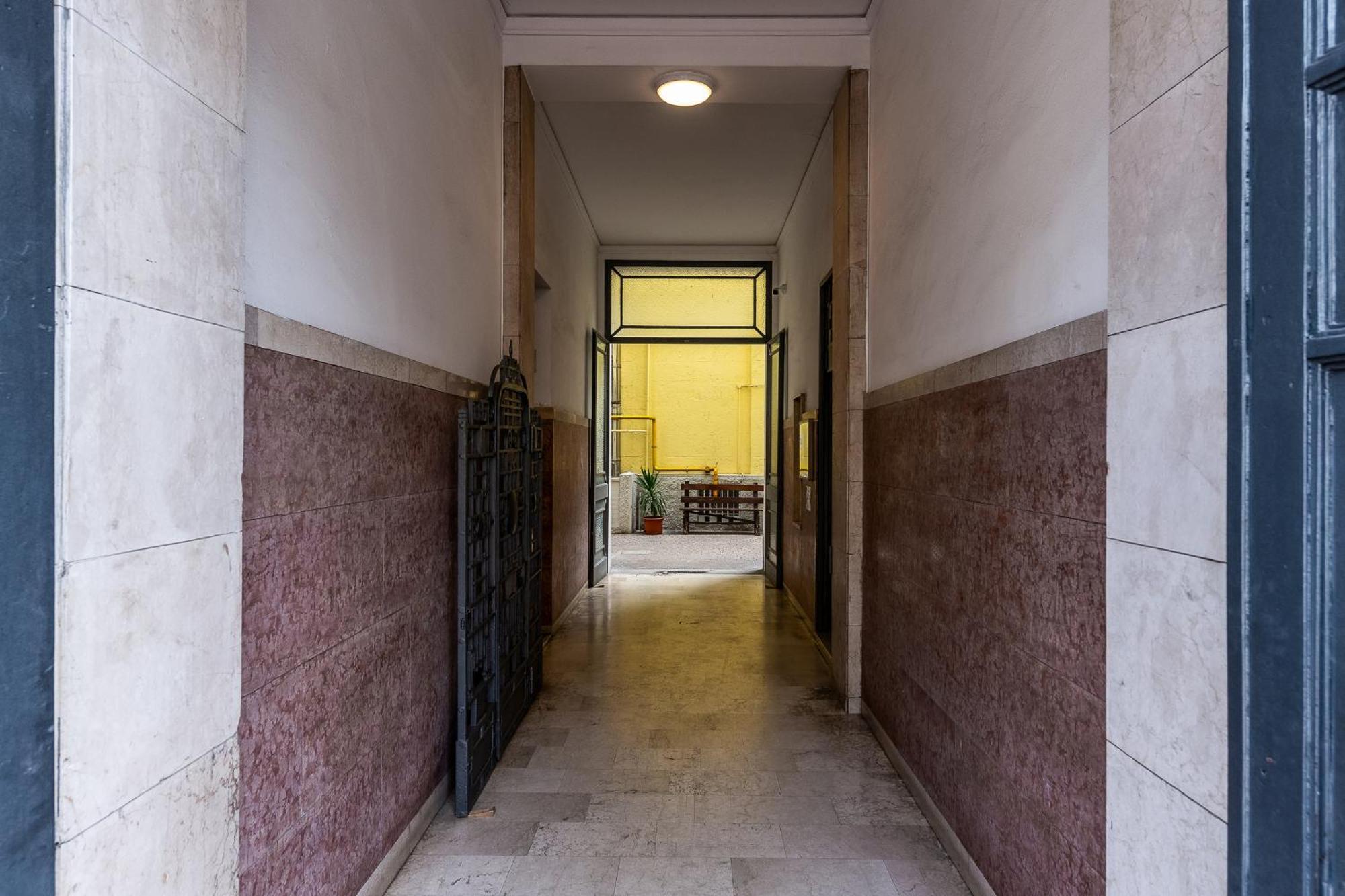 Luxury Apartment - Near Stazione Centrale ミラノ エクステリア 写真